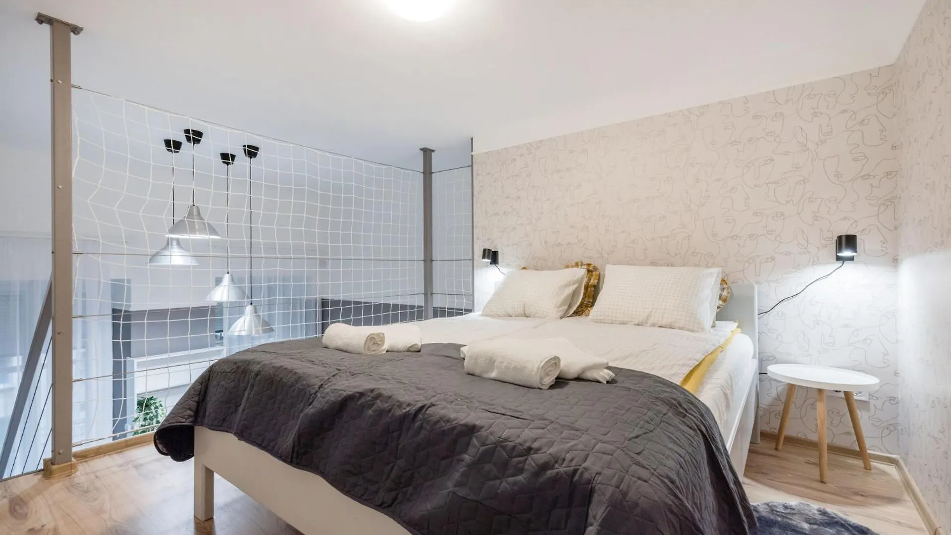 Spacious And Charming Apartment In The Centre Budapesta