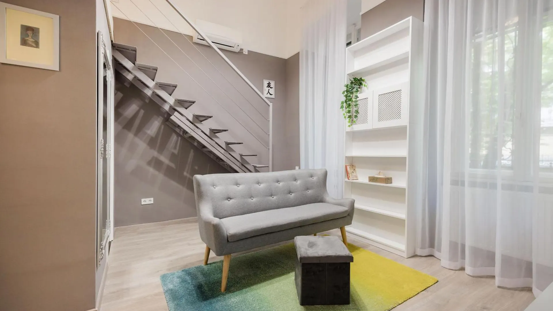 Spacious And Charming Apartment In The Centre Budapest